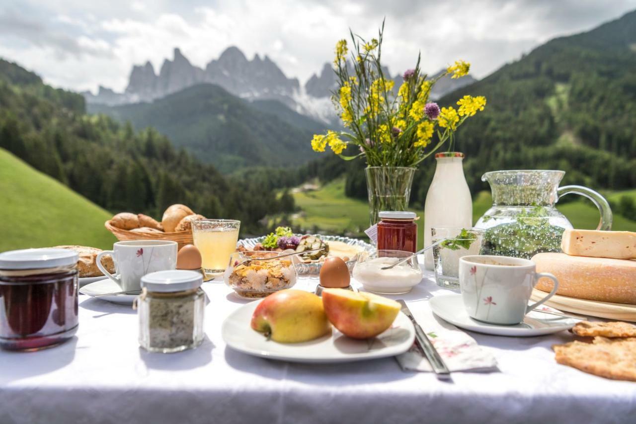 Unterkantiolerhof Funes  Dış mekan fotoğraf